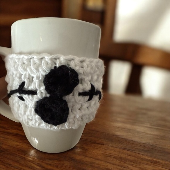 Winter Holiday Handmade Snowman Coaster and Mug Warmer Set - Picture 5 of 7